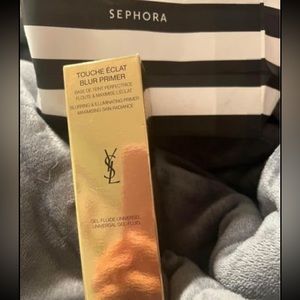 Ysl Touche Eclat Blur Face Primer